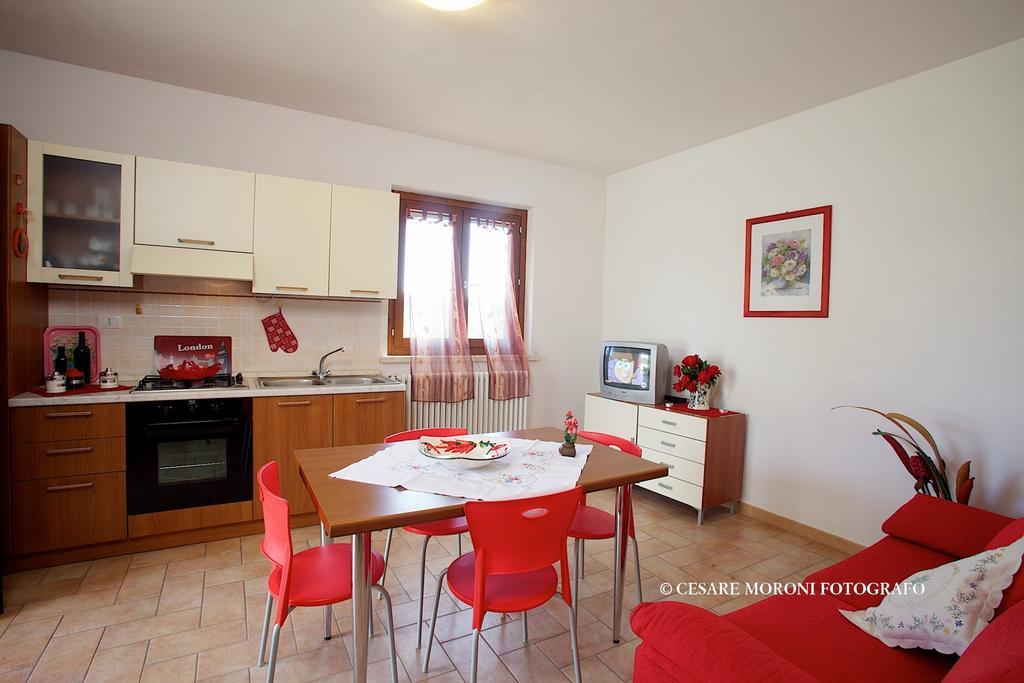 Residence Ai Campi Da Golf Saturnia Room photo