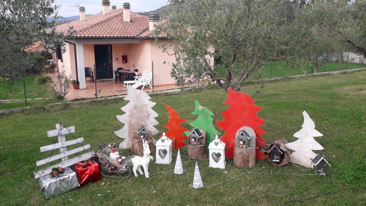 Residence Ai Campi Da Golf Saturnia Exterior photo