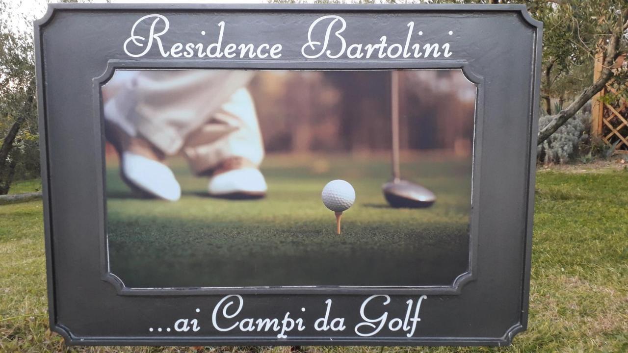 Residence Ai Campi Da Golf Saturnia Exterior photo
